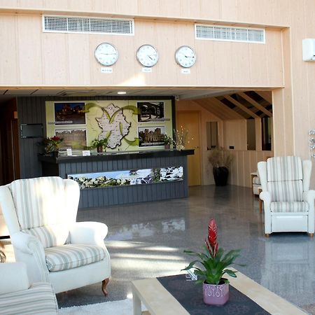 Hotel Los Barruecos By Croma Мальпартида-де-Касерес Экстерьер фото